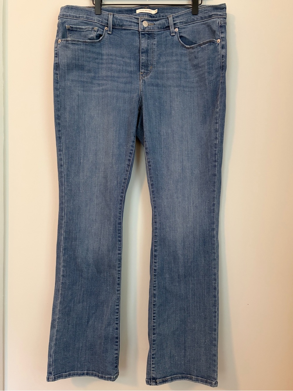 Levi’s Classic Bootcut Jeans Size 18 L32‎ Stretch Denim